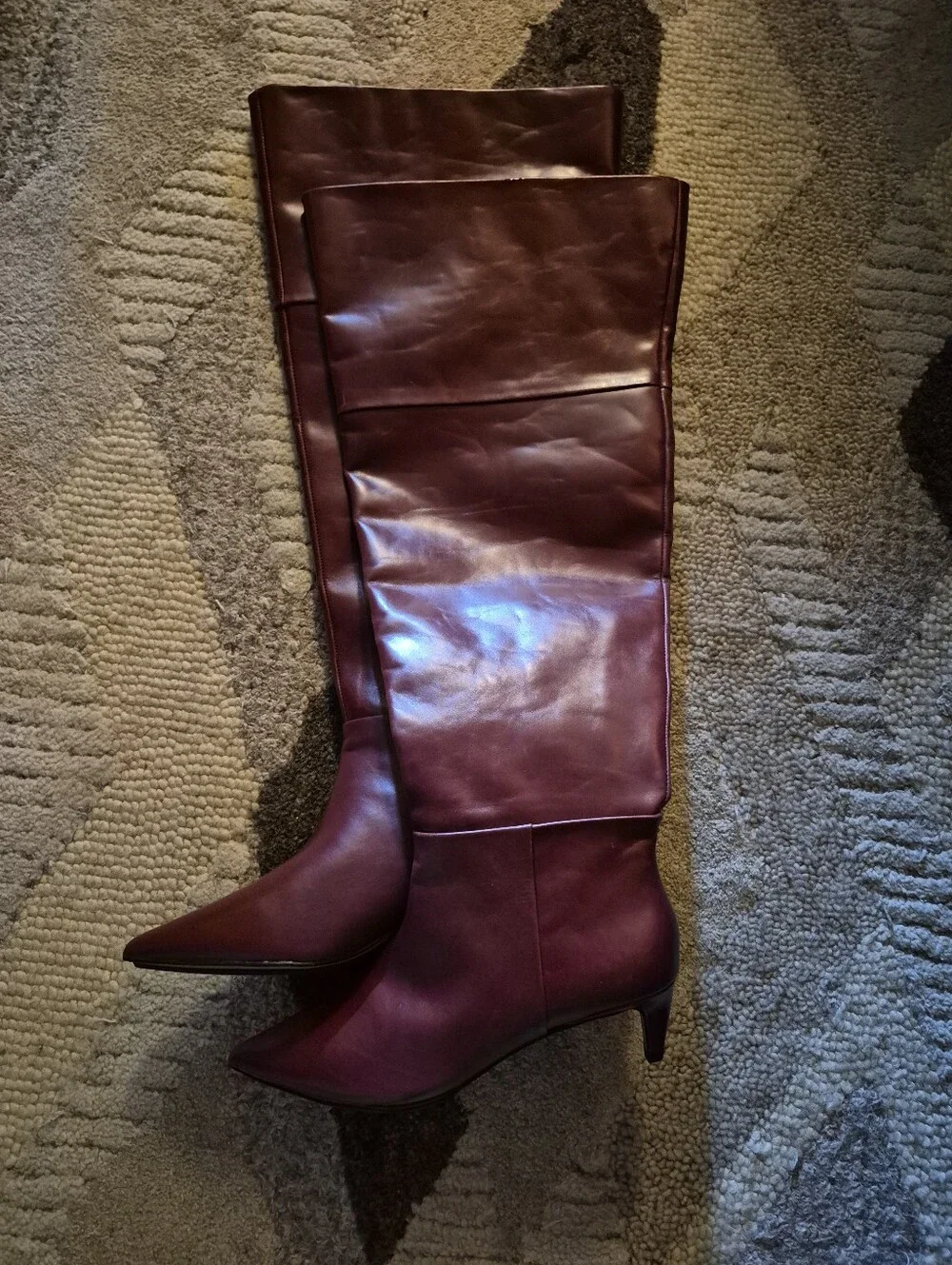 New Unboxed Vince Camuto Knee-High Genuine Leather Thigh High Boot in Chianti 7W